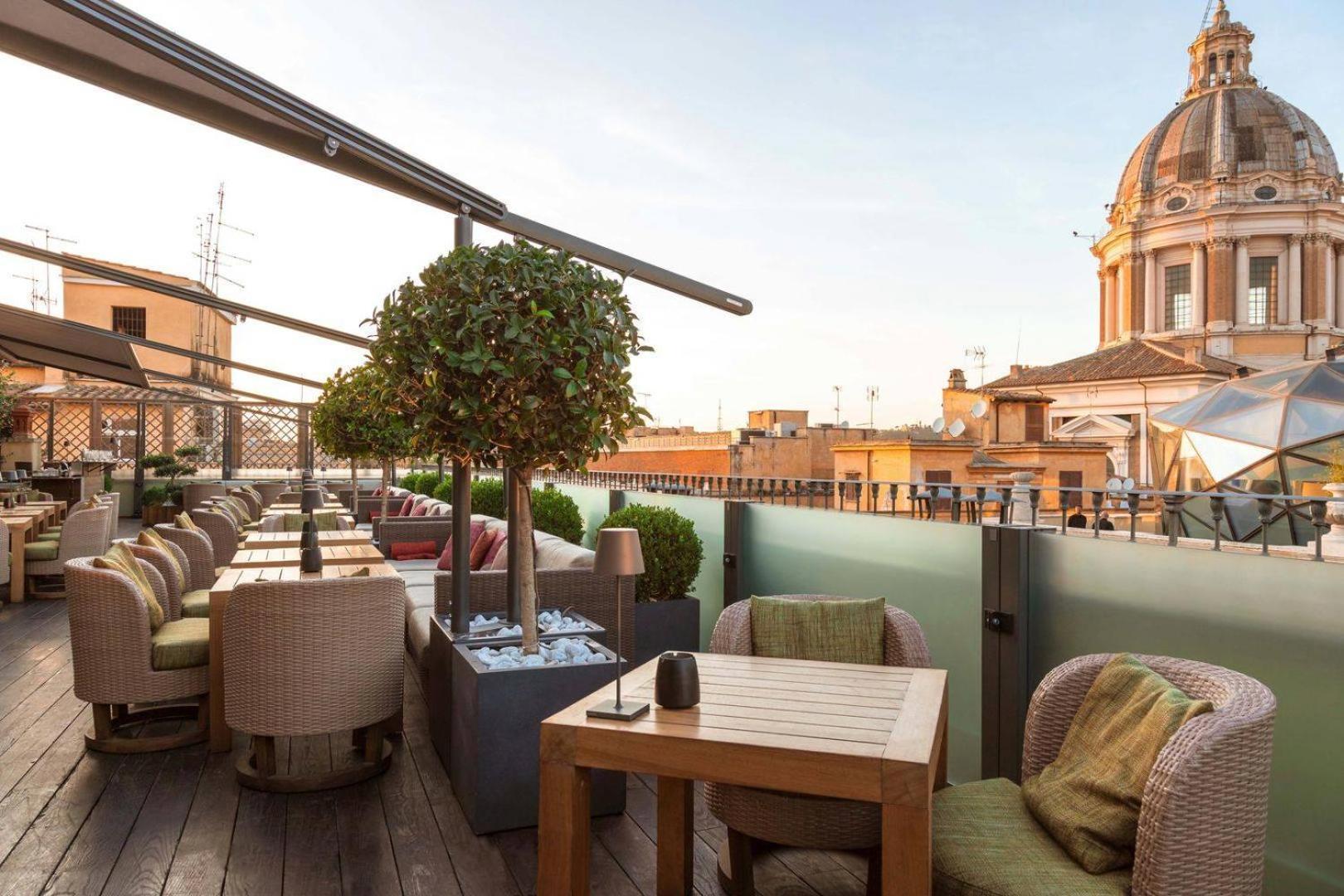 Fendi Private Suites - Small Luxury Hotels Of The World Рим Екстер'єр фото