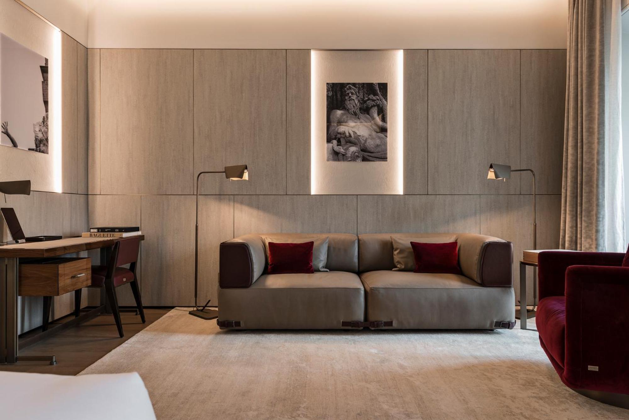Fendi Private Suites - Small Luxury Hotels Of The World Рим Екстер'єр фото